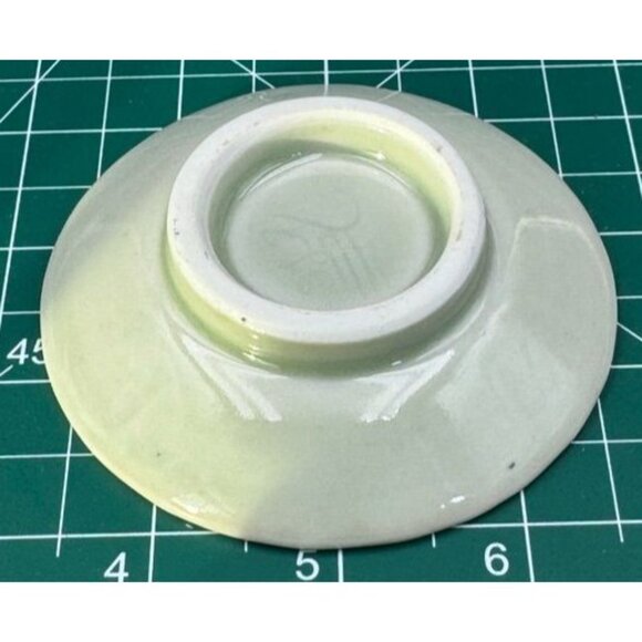 Vintage Miniature Celadon Trinket Dish with Cobalt Blue Rabbit signed - Picture 2 of 4